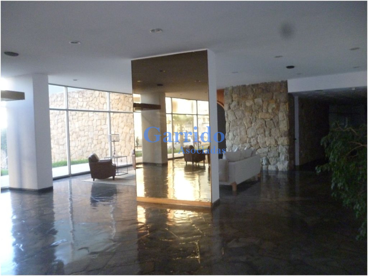 Apartamento ID.732 - Apartamento en Punta del Este, Península
