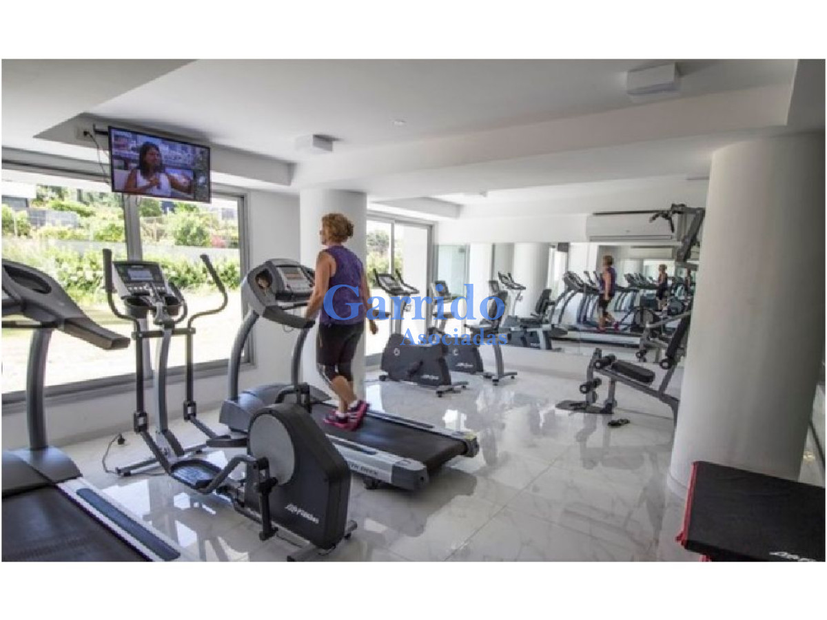 Apartamento ID.1215 - Venta 1 dormitorio , Roosevelt .