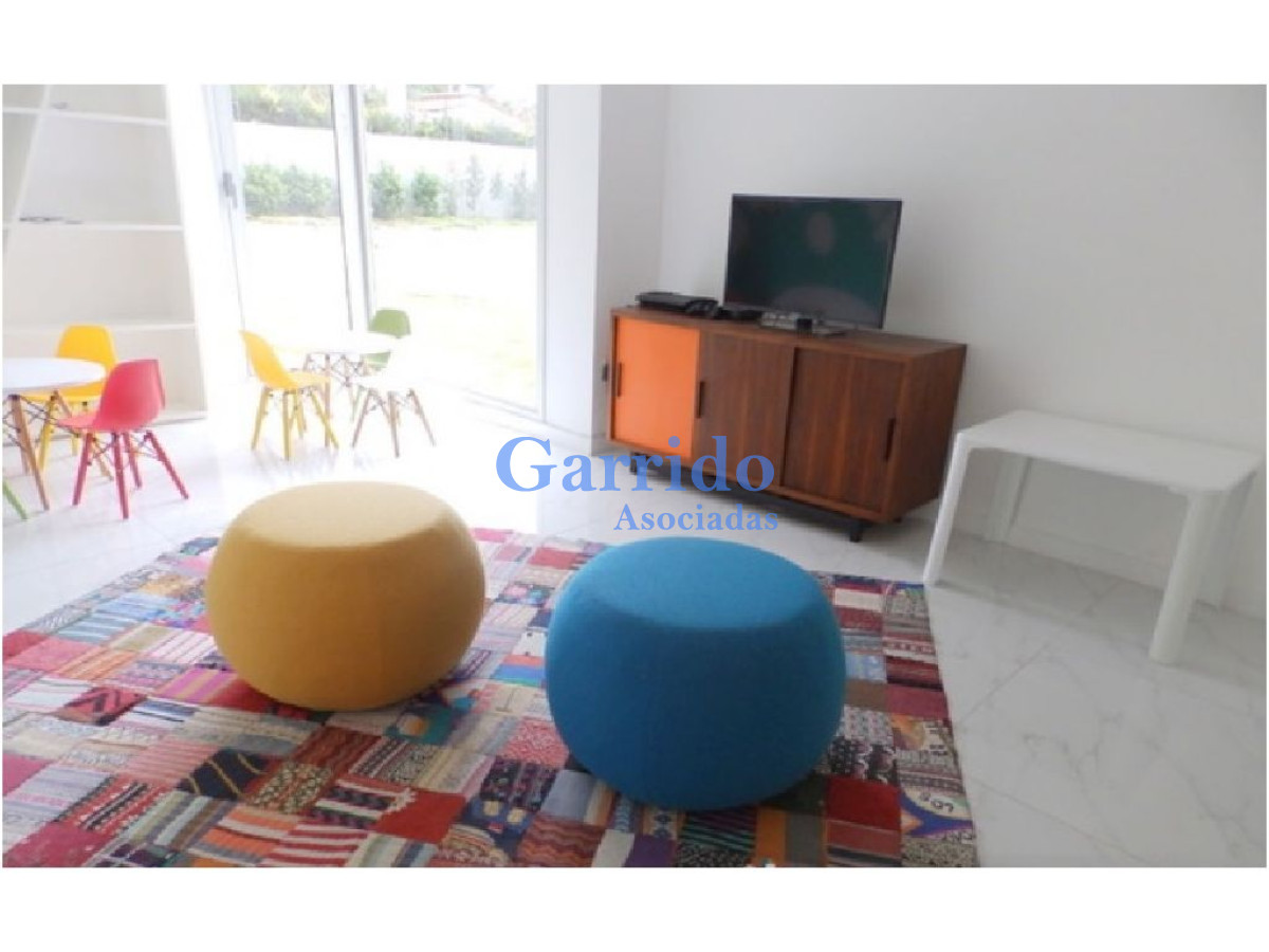 Apartamento ID.1215 - Venta 1 dormitorio , Roosevelt .