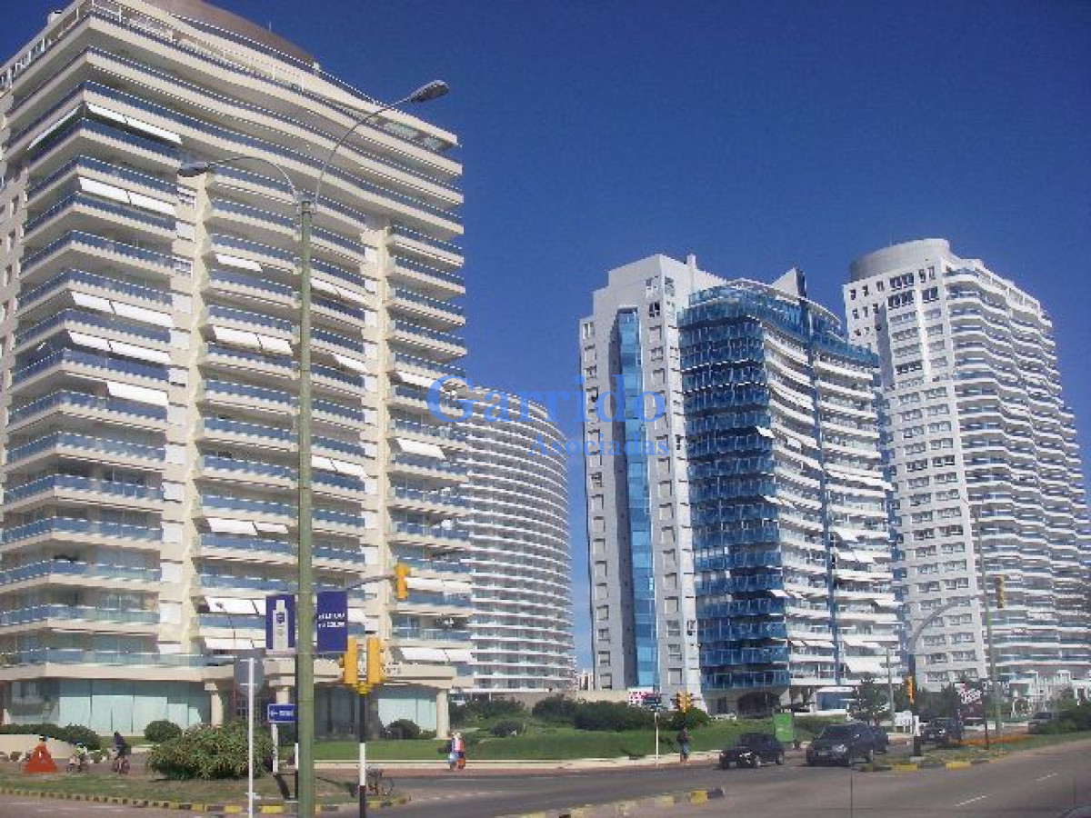 Apartamento ID.1322 - Apartamento en Punta del Este, Mansa