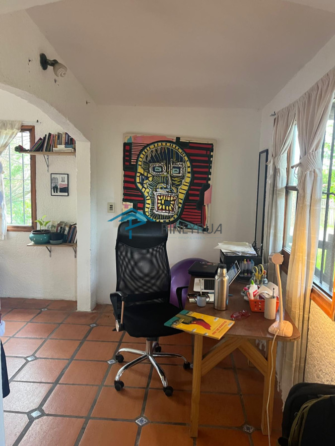 MANANTIALES - VENTA 