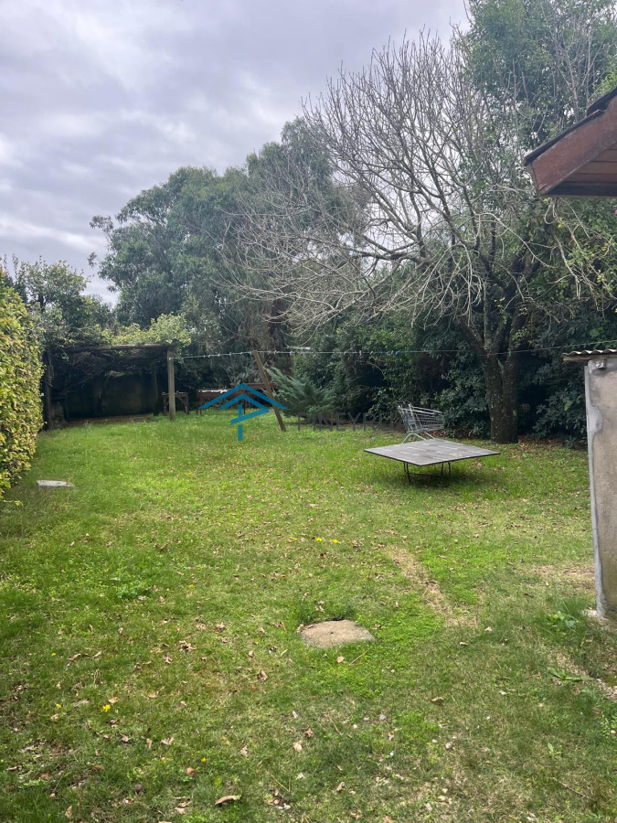 MANANTIALES - VENTA 