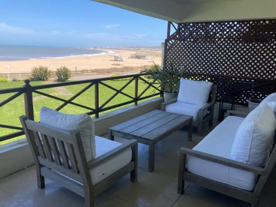 Apartamento en Manantiales, Manantiales