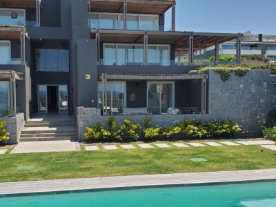 Apartamento en La Barra, Montoya