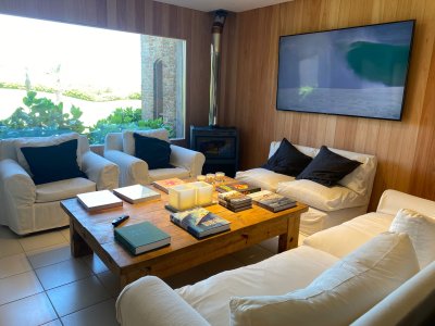 Apartamento en Manantiales, Manantiales