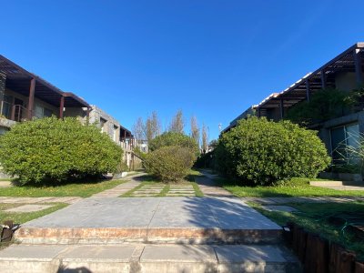 Apartamento en Manantiales, Manantiales