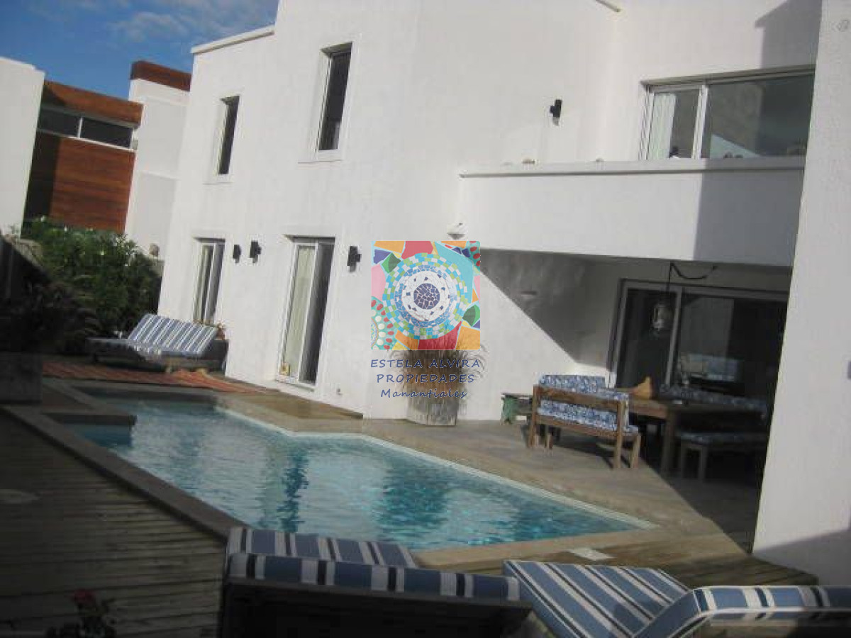 Casa ID.264 - Casa en La Barra, Montoya