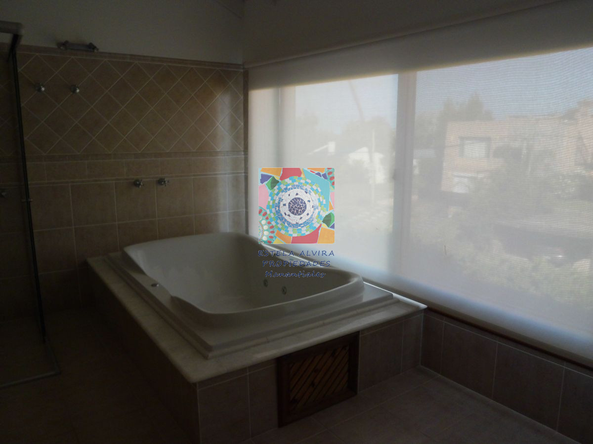 Casa ID.72 - Casa en La Barra, Montoya