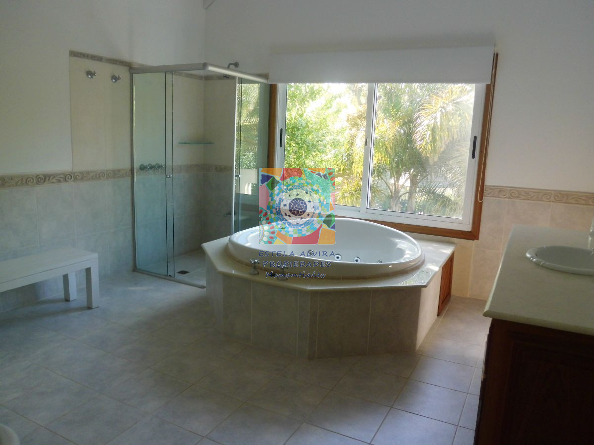 Casa ID.72 - Casa en La Barra, Montoya