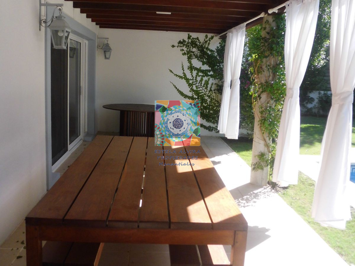 Casa ID.72 - Casa en La Barra, Montoya
