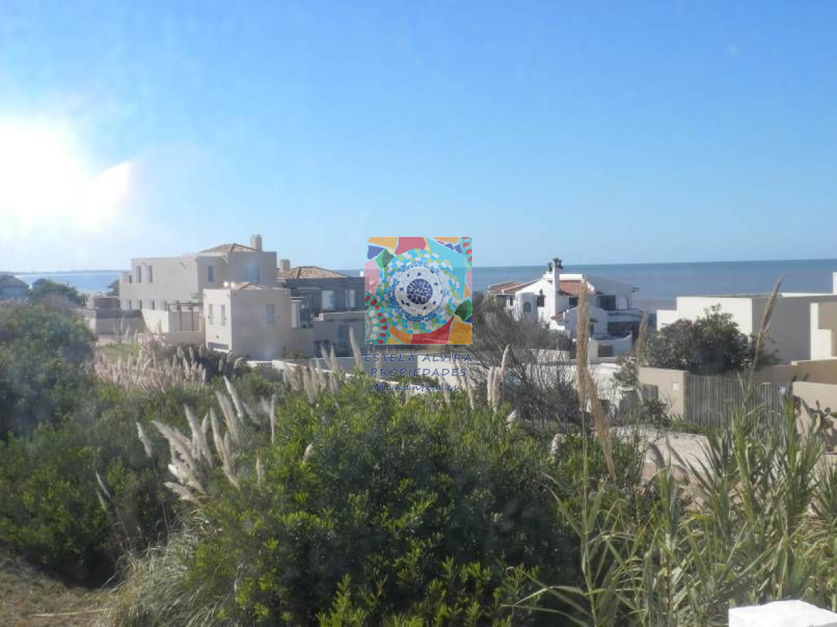 Casa ID.82 - Casa en Manantiales, Punta Piedras