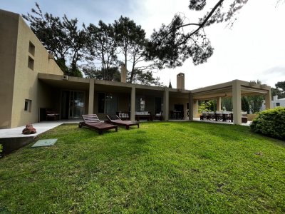 Casa en La Barra, Laguna Blanca