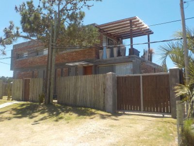 Casa en Manantiales, Manantiales