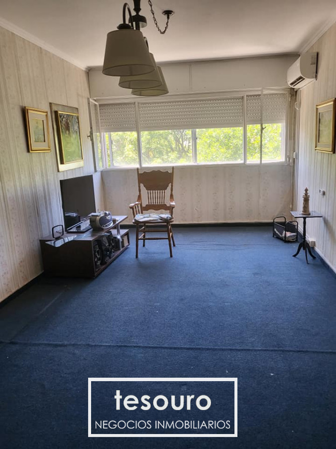 Apartamento ID.4207 - Venta Apartamento de 3 Dormitorios en Complejo IV Centenario