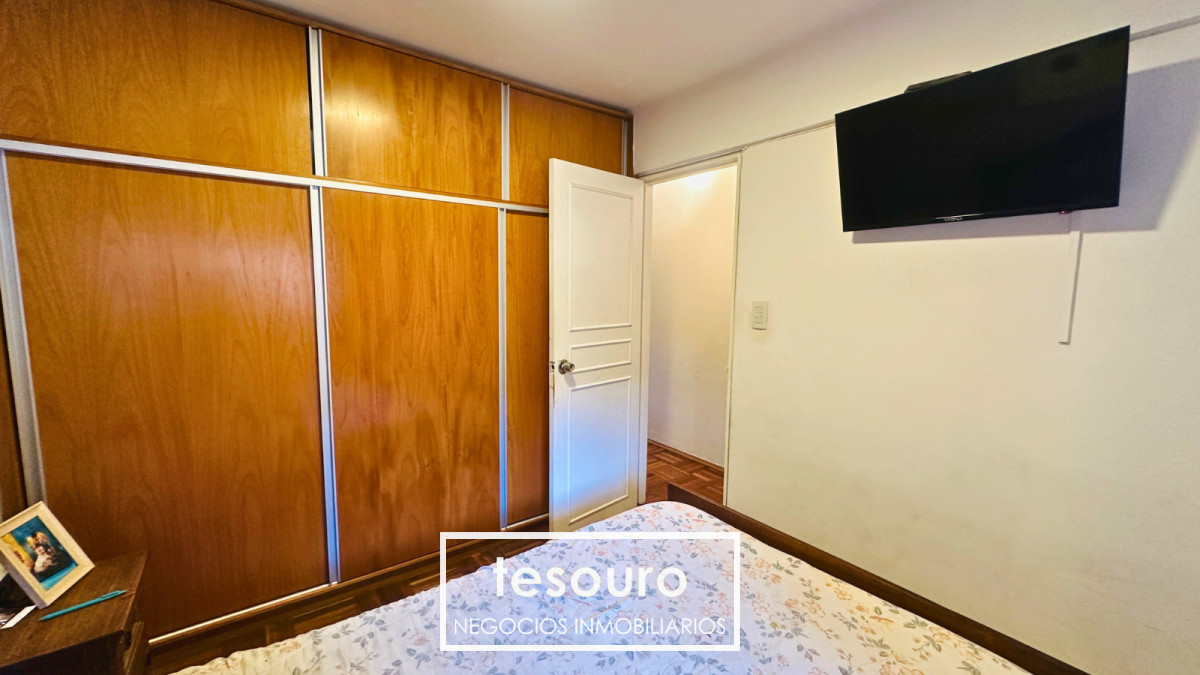 Apartamento ID.5262 - VENTA APARTAMENTO DE 2 DORMITORIOS EN TRES CRUCES