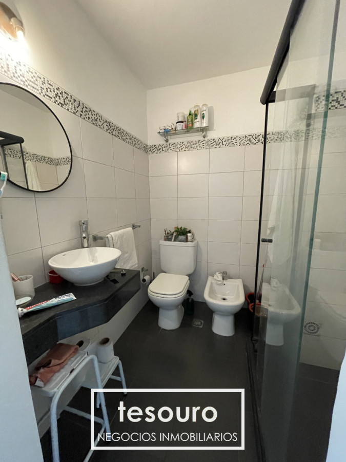 Apartamento ID.4566 - VENTA APARTAMENTO DE 1 DORMITORIO EN MALVIN SUR CON COCHERA Y AZOTEA DE USO EXCLUSIVO