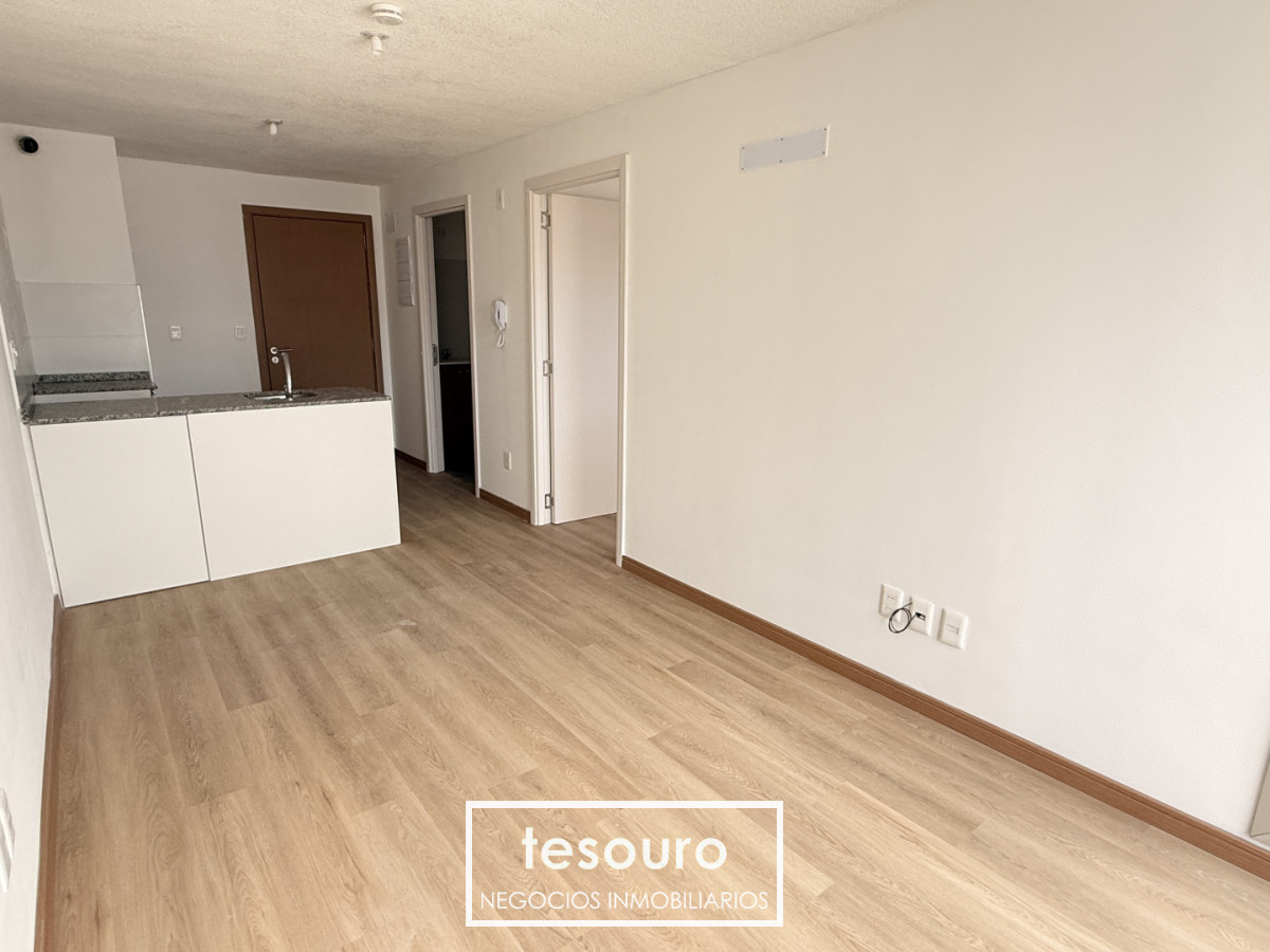 Apartamento ID.5497 - Alquiler Apartamento 1 Dormitorio en Tres Cruces