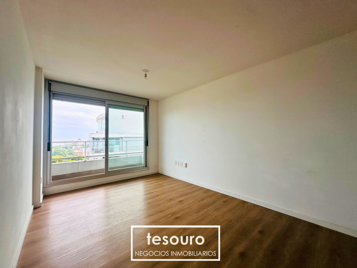 Apartamento ID.2892 - Alquiler Penthouse 2 Dormitorios y Garaje en Malvin