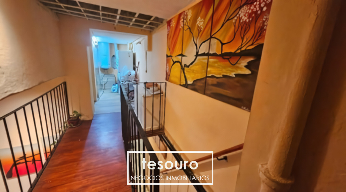 Apartamento ID.4573 - VENTA CASA DE 5 DORMITORIOS EN PARQUE RODÓ