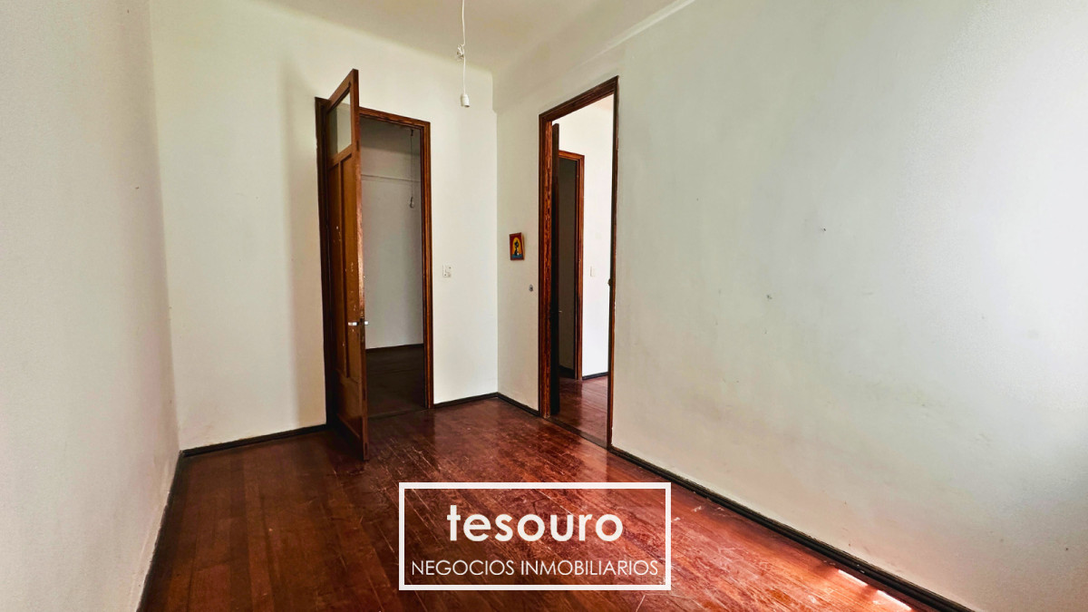 Apartamento ID.5129 - VENTA APARTAMENTO DE 3 DORMITORIOS EN CENTRO