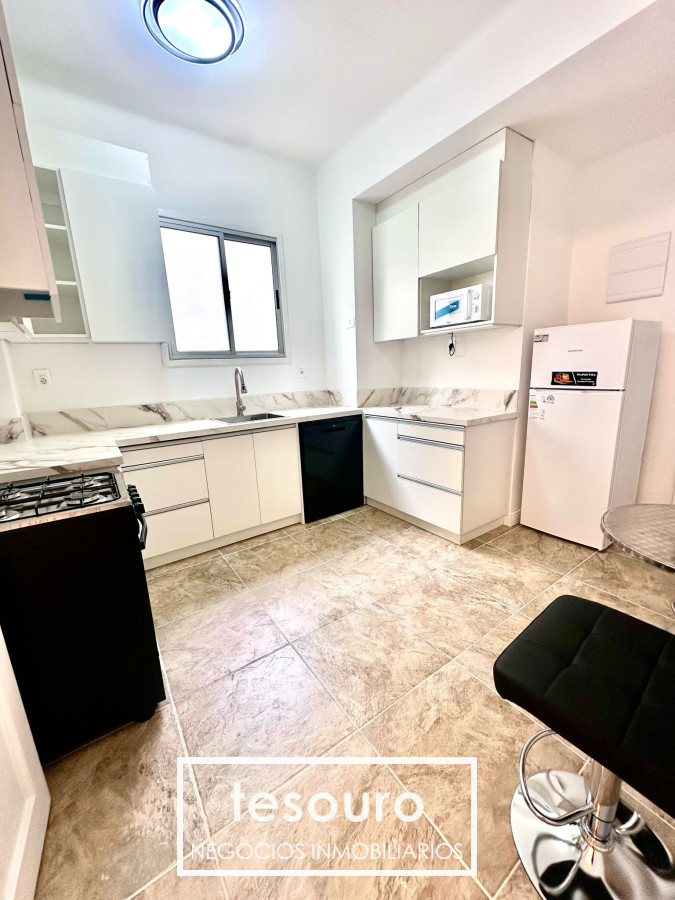 Apartamento ID.4847 - Venta de apartamento 4 dormitorios en Cordon