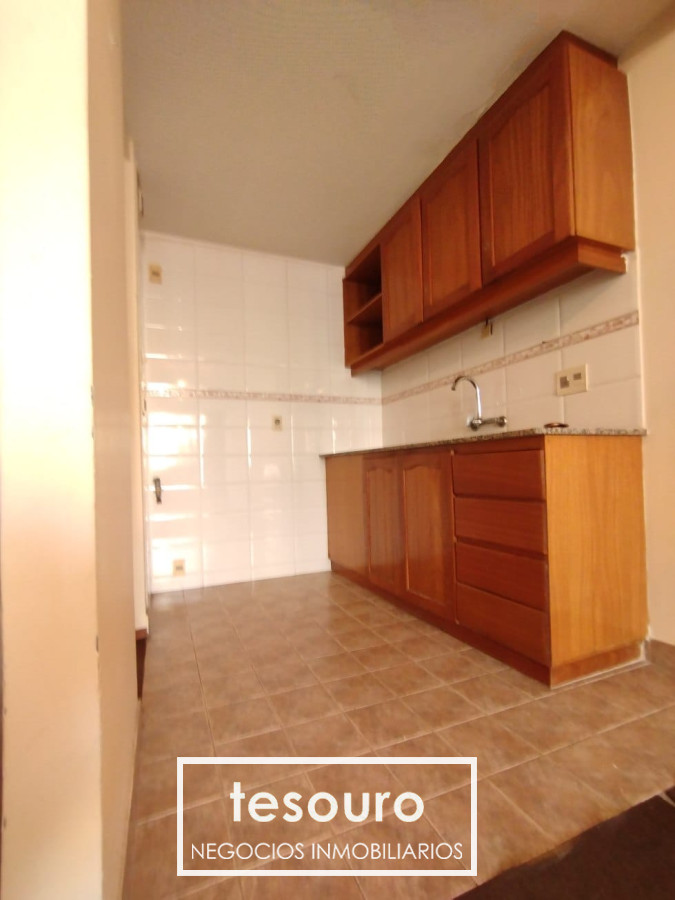 Apartamento ID.4835 - ALQUILER APARTAMENTO DE 1 DORMITORIO EN PUNTA CARRETAS CON GARAGE