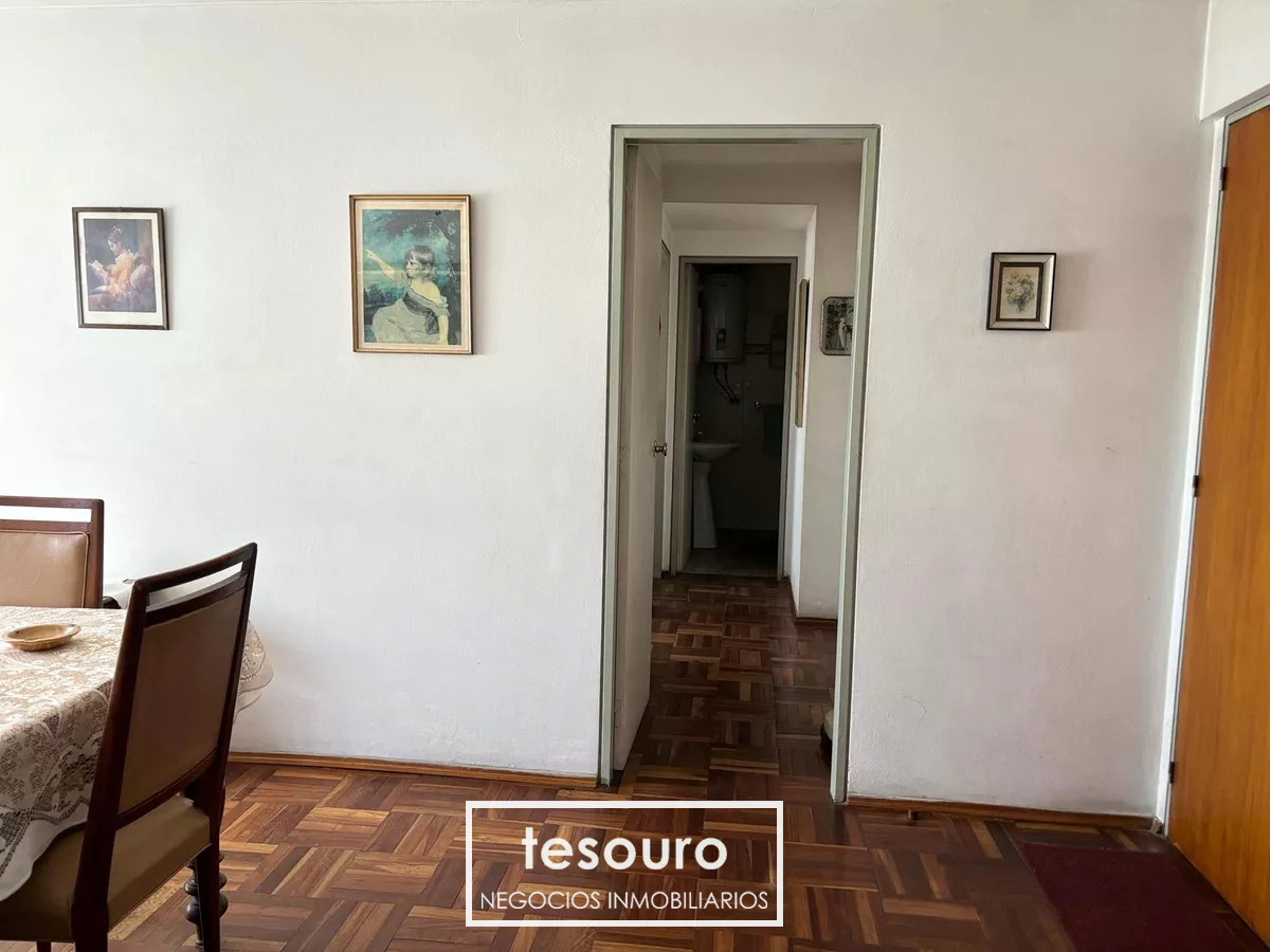 Apartamento ID.4204 - Venta Apartamento de 2 dormitorios en Centro