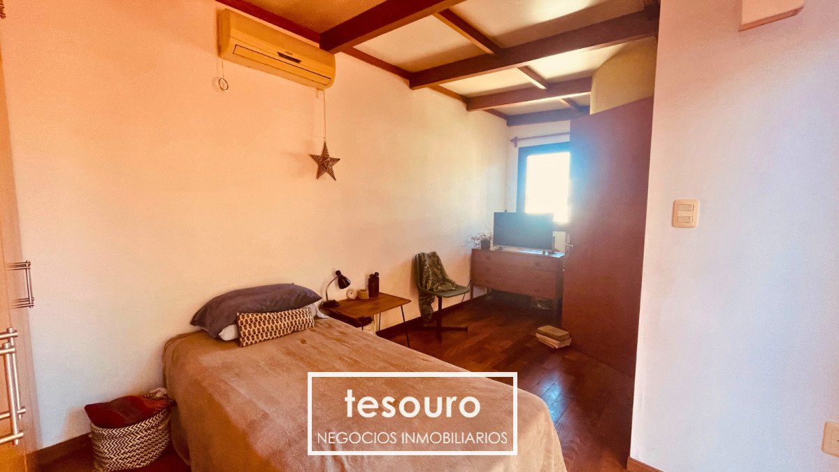 Apartamento ID.4862 - VENTA APARTAMENTO DE 3 DORMITORIOS EN POCITOS, CHARRÚA ENTRE RECARTE Y CORONEL ALEGRE