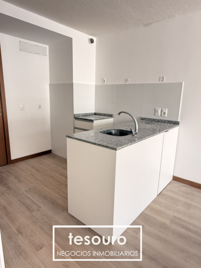 Apartamento ID.5479 - Alquiler Apartamento 1 Dormitorio en Tres Cruces