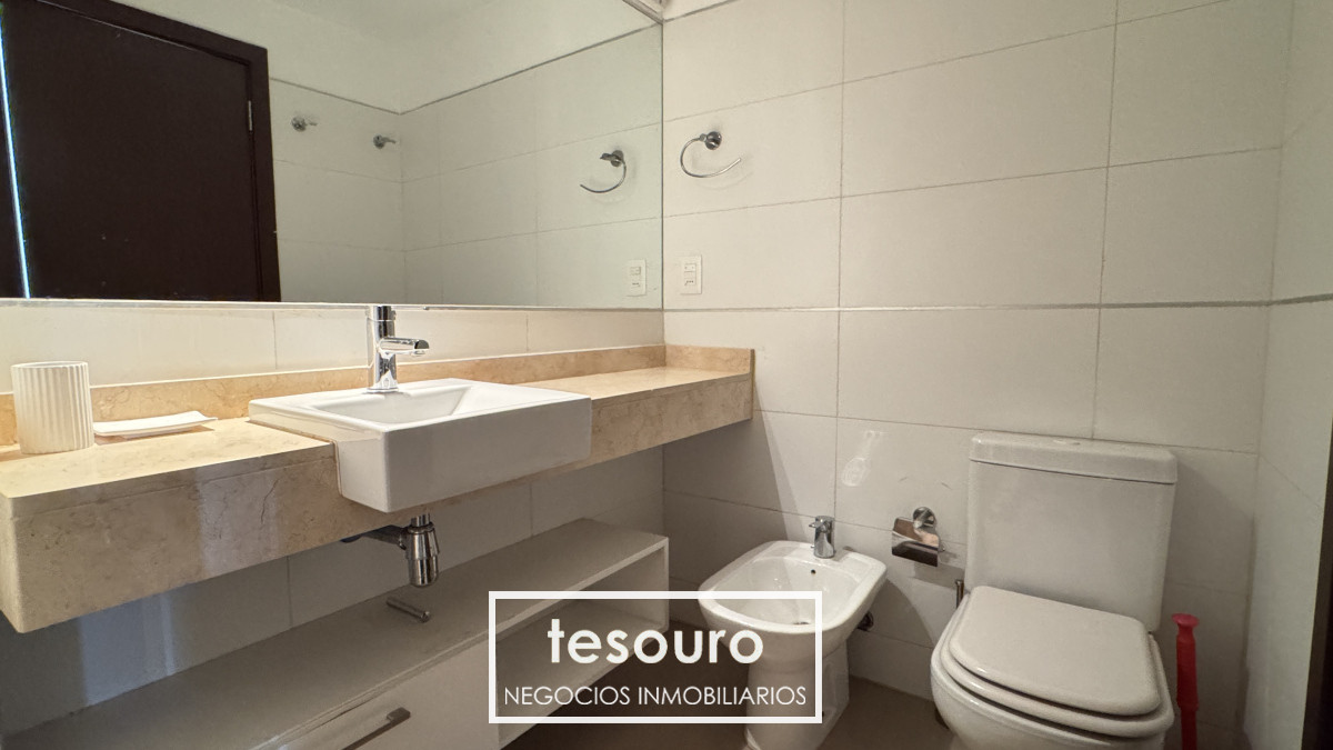 Apartamento ID.4486 - Alquiler de Apartamento de 2 dormitorios en Pocitos