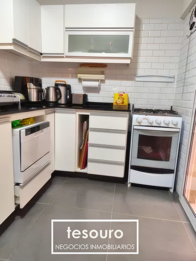 Apartamento ID.4735 - VENTA APARTAMENTO DE 2 DORMITORIOS EN POCITOS