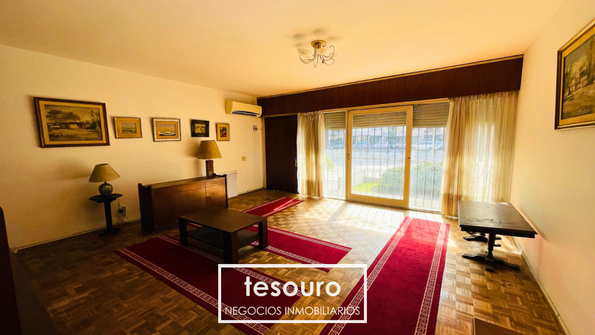 Apartamento ID.4892 - VENTA APARTAMENTO DE 3 DORMITORIOS EN POCITOS PRÓXIMO A RAMBLA