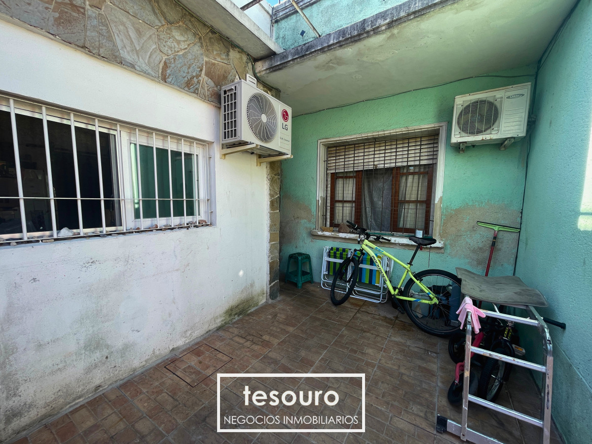 Apartamento ID.4672 - VENTA APARTAMENTO DE 2 DORMITORIOS EN BRAZO ORIENTAL CON AZOTEA DE USO EXCLUSIVO