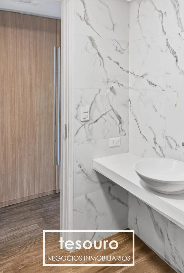 Apartamento ID.5508 - ALQUILER APARTAMENTO LOFT DE 1 DORMITORIO CON PATIO Y PARRILLERO EN PUNTA CARRETAS