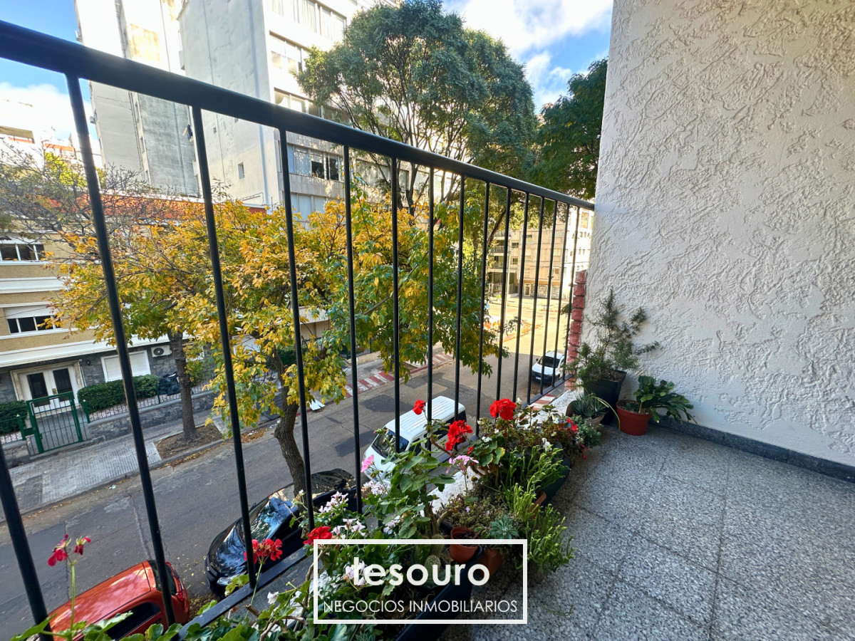 Apartamento ID.5473 - VENTA APARTAMENTO DE 2 DORMITORIOS EN POCITOS