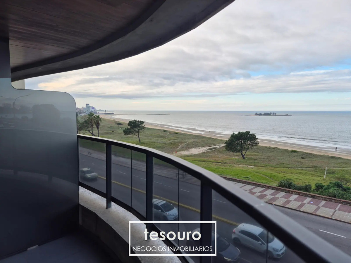 Apartamento ID.5500 - ALQUILER APARTAMENTO DE 2 DORMITORIOS FRENTE AL MAR EN MALVÍN