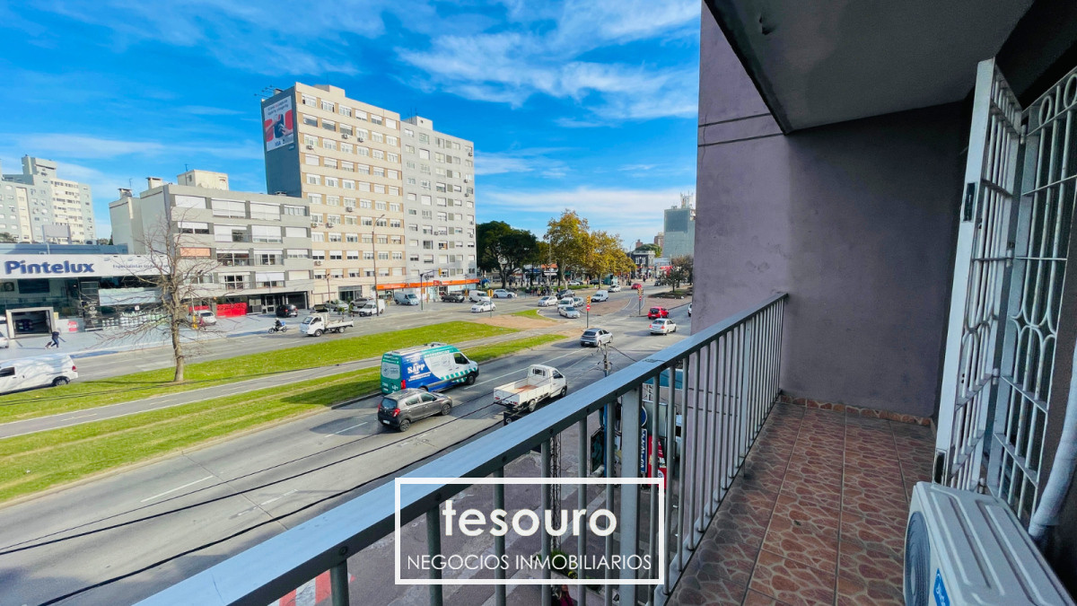 Apartamento ID.4850 - VENTA APARTAMENTO DE 3 DORMITORIOS EN BUCEO SOBRE AV. ITALIA