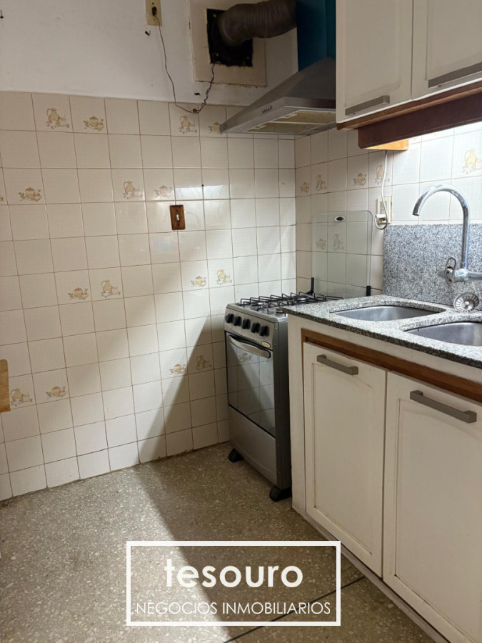 Apartamento ID.5415 - ALQUILER APARTAMENTO DE 2 DORMITORIOS AMOBLADO EN POCITOS 