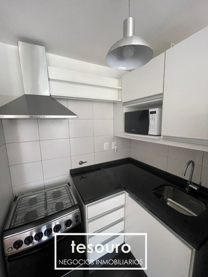 Apartamento ID.4566 - VENTA APARTAMENTO DE 1 DORMITORIO EN MALVIN SUR CON COCHERA Y AZOTEA DE USO EXCLUSIVO