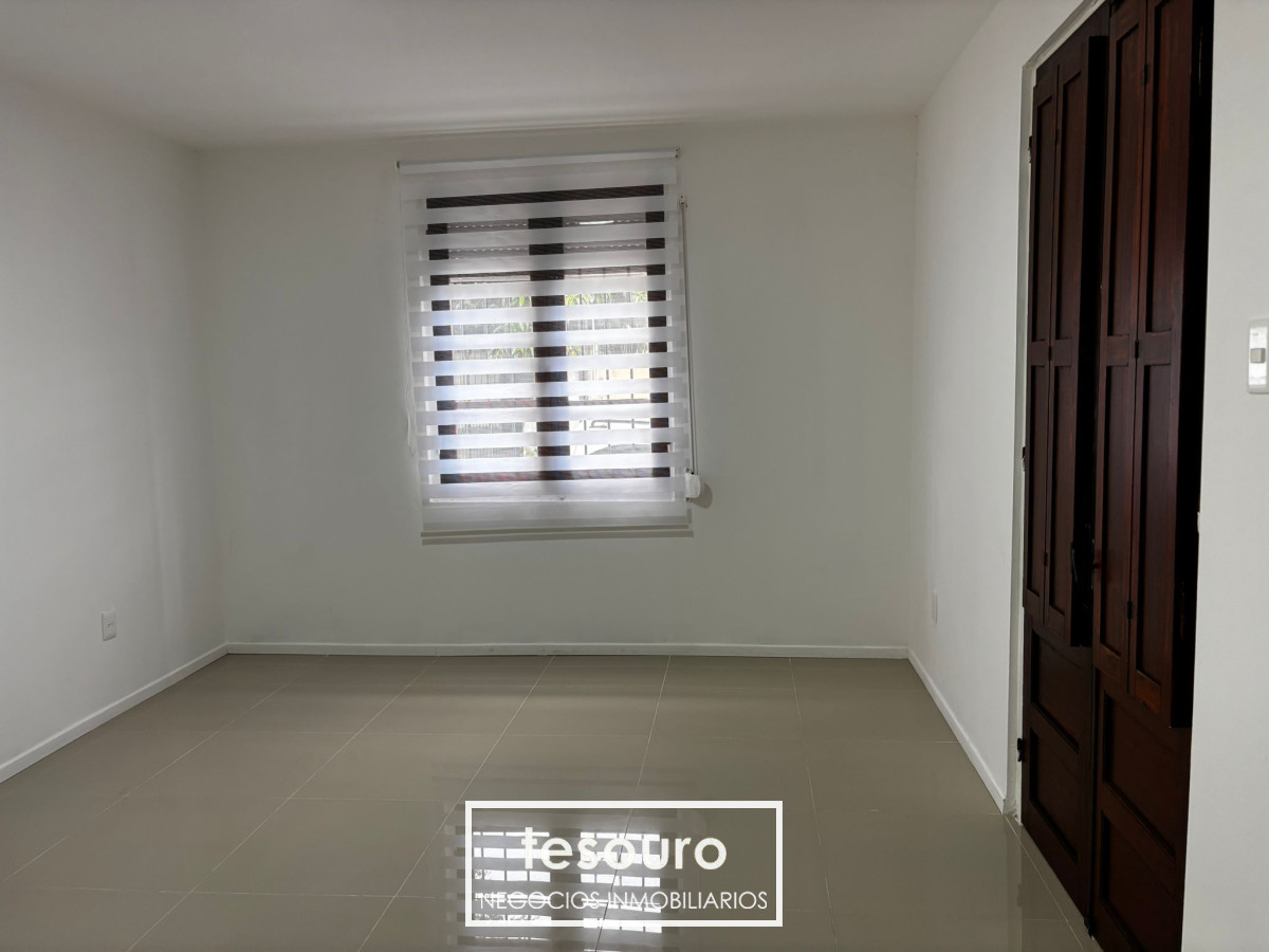 Apartamento ID.4555 - VENTA APARTAMENTO DE 3 DORMITORIOS EN VILLA ESPAÑOLA