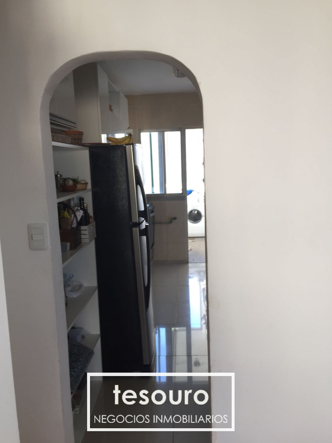 Apartamento ID.4648 - Alquiler Apartamento 3 dormitorios y servicio en Punta Carretas