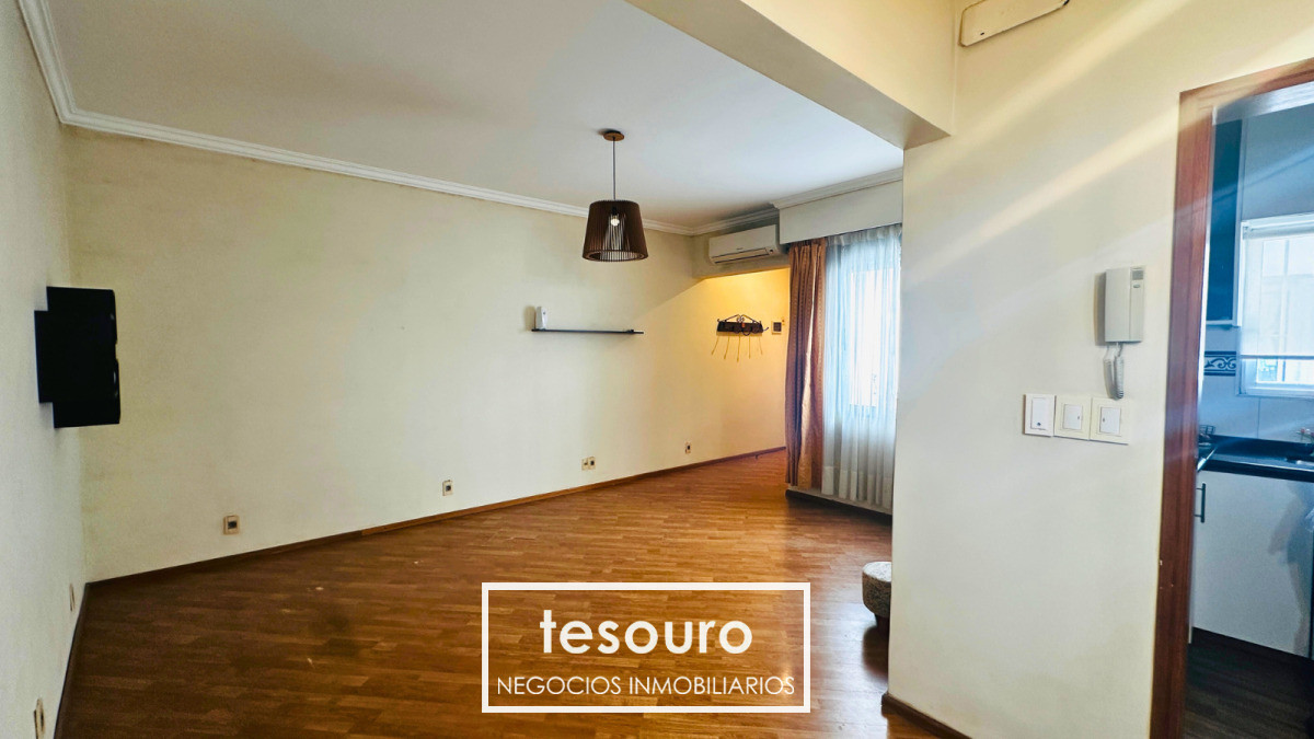 Apartamento ID.5049 - VENTA APARTAMENTO DE 1 DORMITORIO EN RAMBLA BUCEO