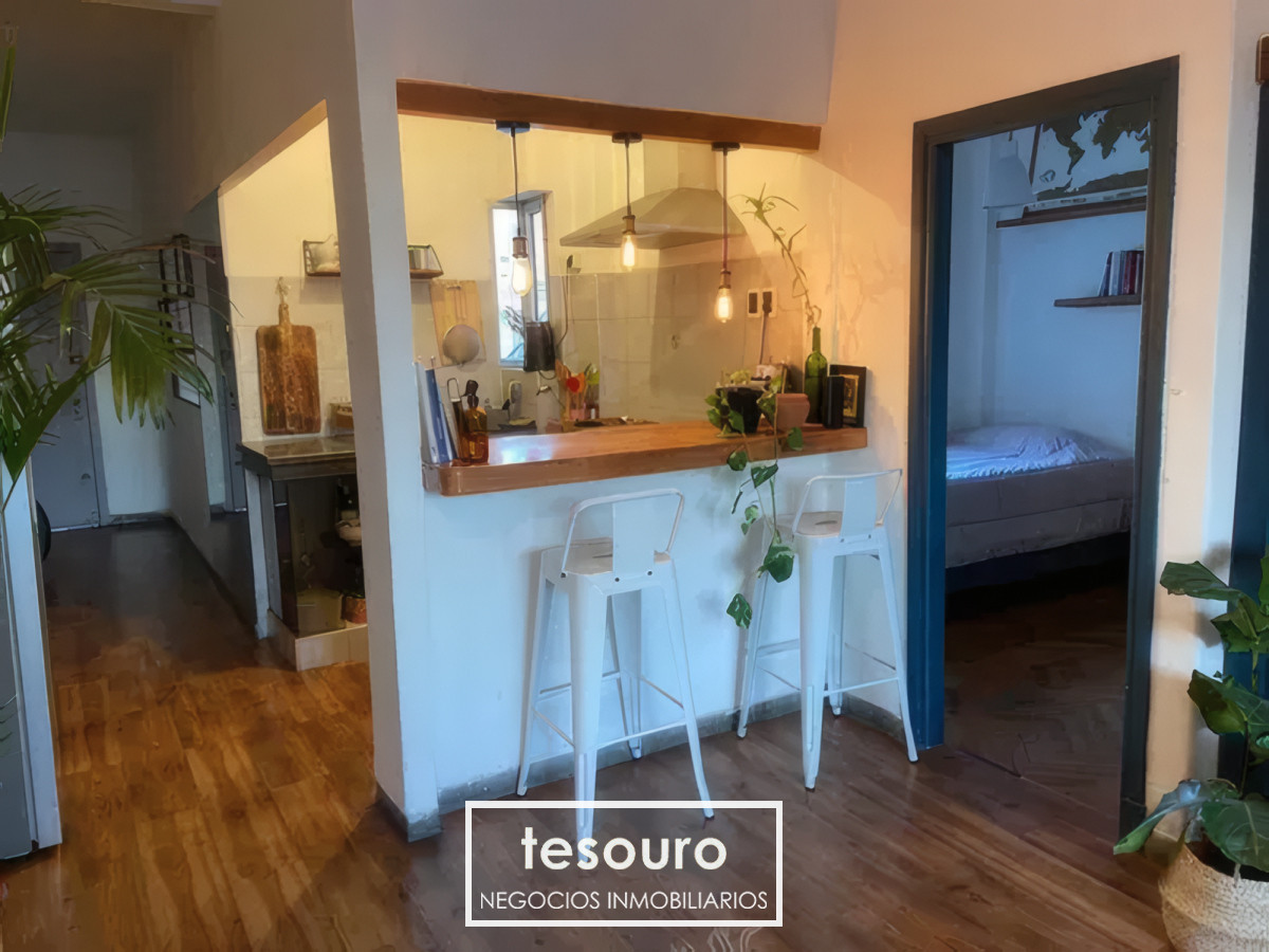 Apartamento ID.4718 - VENTA APARTAMENTO DE 2 DORMITORIOS EN POCITOS CON RENTA