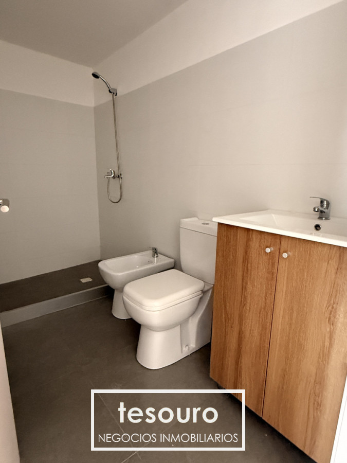 Apartamento ID.5492 - Alquiler de apartamento 1 Dormitorio en Tres Cruces
