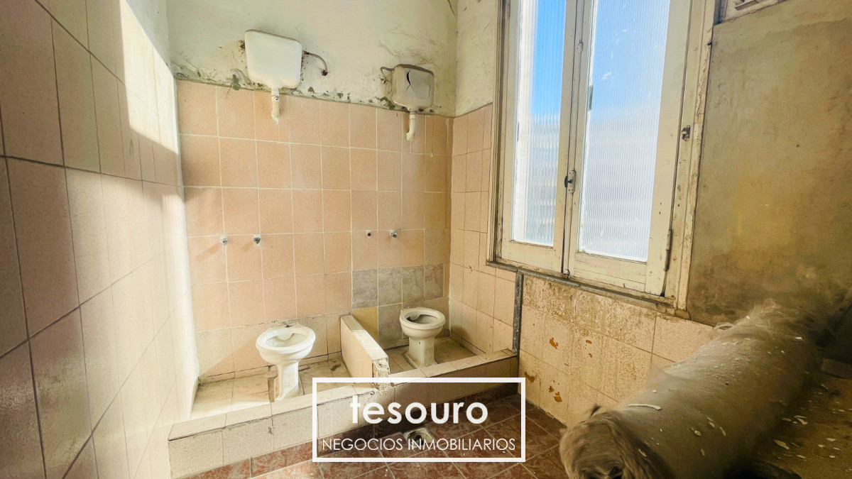 Apartamento ID.4890 - VENTA EDIFICIO EN PLENO CENTRO DE MONTEVIDEO  IDEAL INVERSIÓN Y DESARROLLO