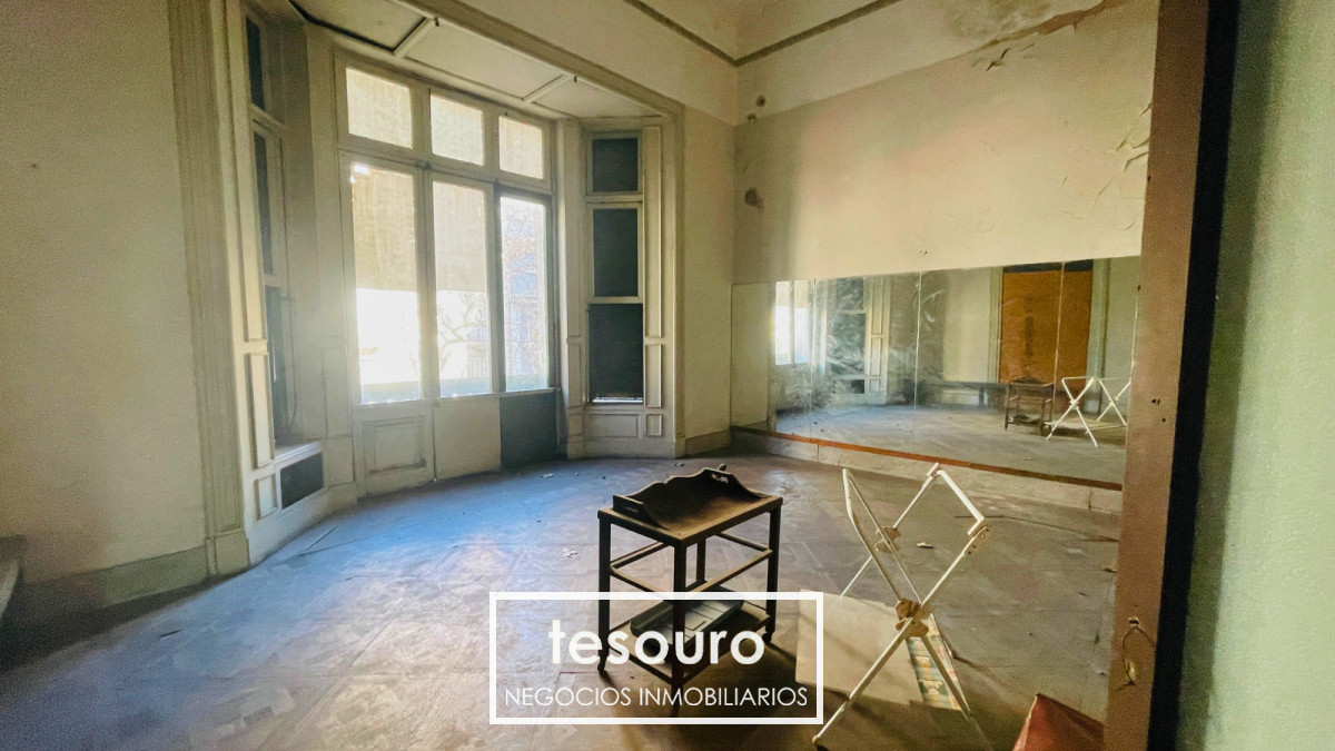 Apartamento ID.4890 - VENTA EDIFICIO EN PLENO CENTRO DE MONTEVIDEO  IDEAL INVERSIÓN Y DESARROLLO
