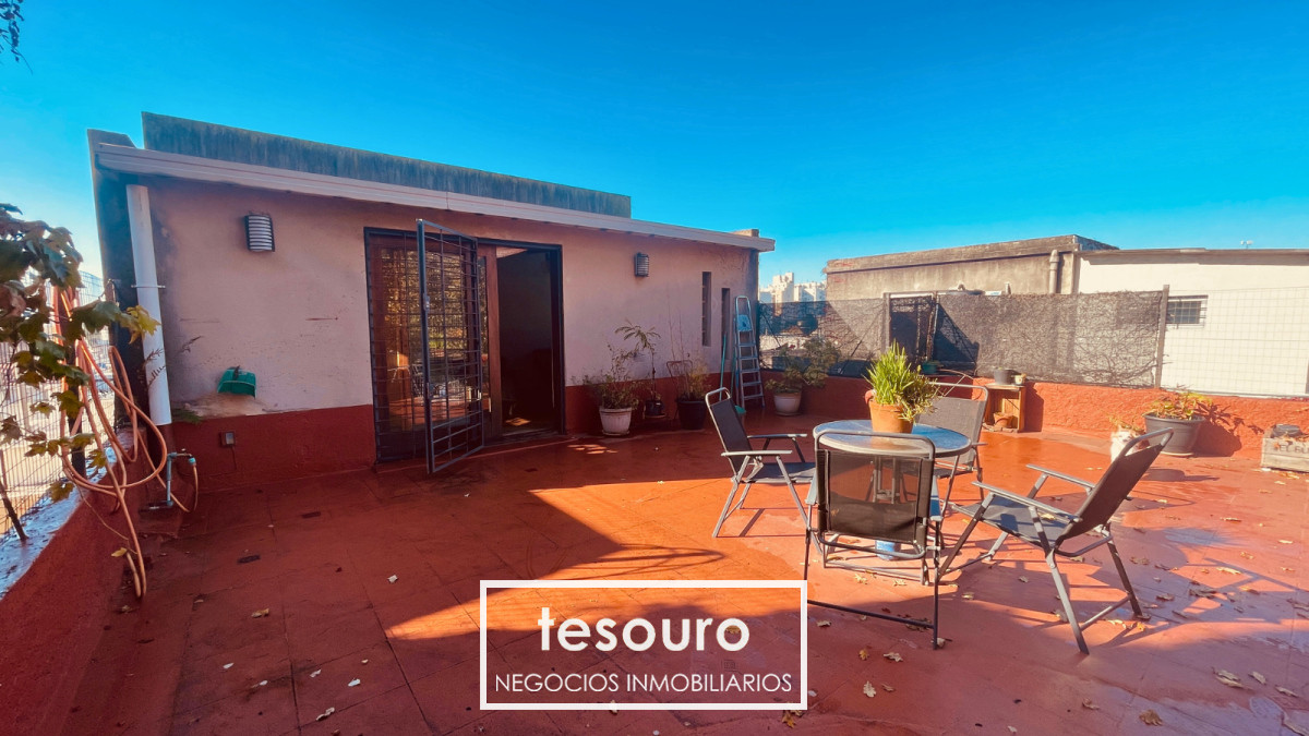 Apartamento ID.4862 - VENTA APARTAMENTO DE 3 DORMITORIOS EN POCITOS, CHARRÚA ENTRE RECARTE Y CORONEL ALEGRE