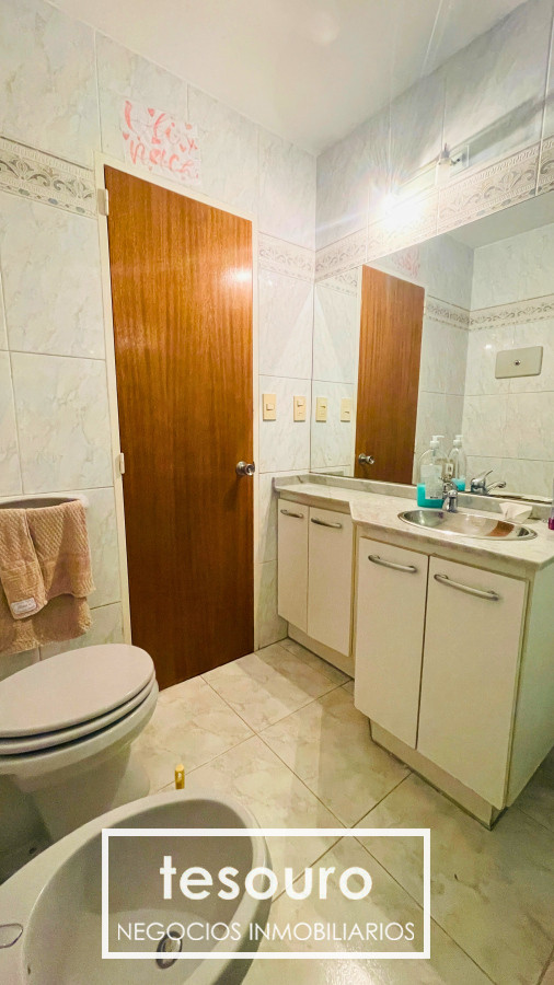 Apartamento ID.4886 - VENTA APARTAMENTO DE 3 DORMITORIOS EN POCITOS