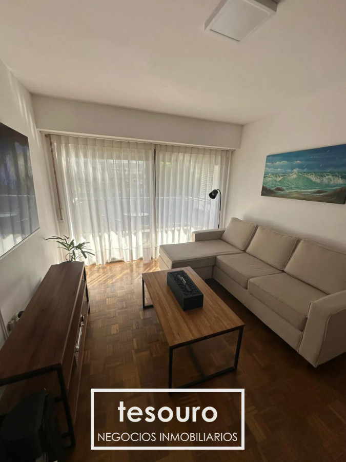 Apartamento ID.5425 - ALQUILER APARTAMENTO MONOAMBIENTE EN POCITOS FRENTE A LA RAMBLA