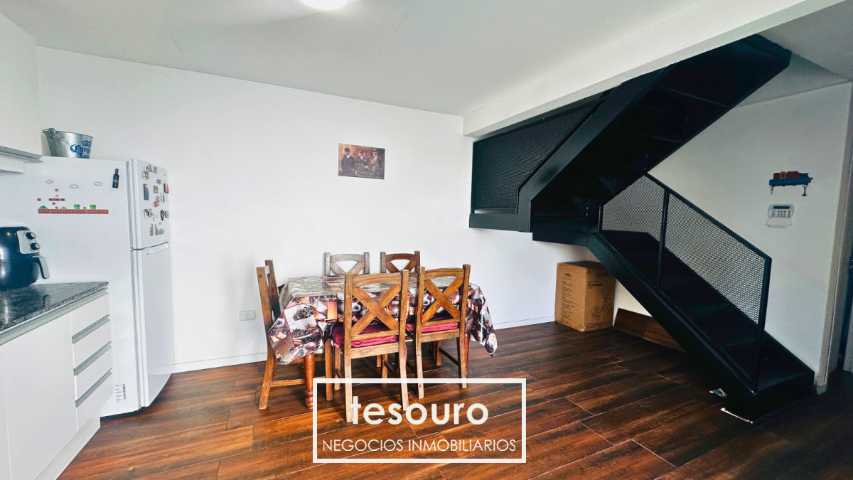 Apartamento ID.5052 - VENTA DÚPLEX DE 2 DORMITORIOS EN UNIÓN